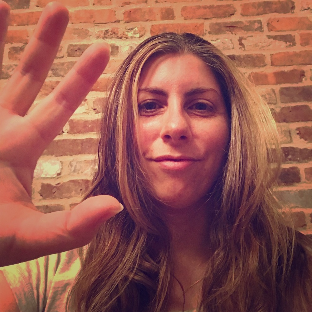 Meet your Posher, Brooke